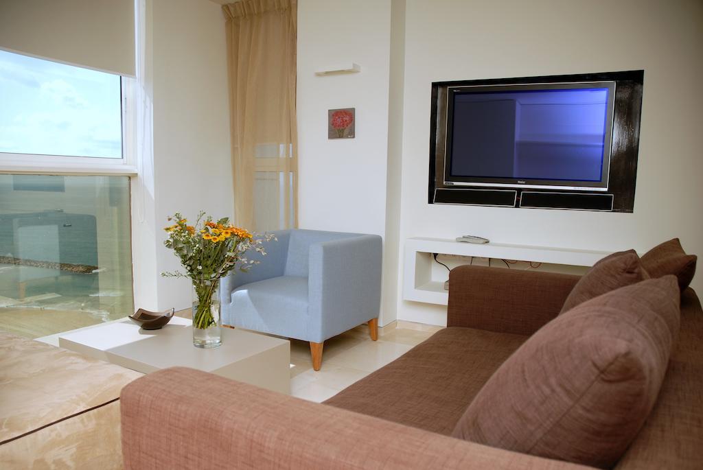 Raphael Apartments Herzelia Exterior foto